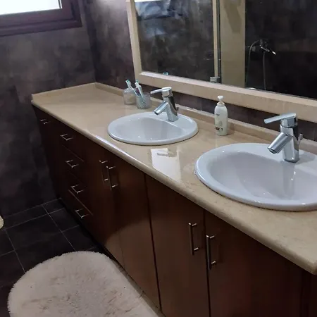 Nostra- Cars Included * Soroni