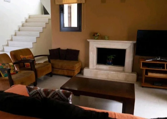 Nostra- Cars Included Villa *