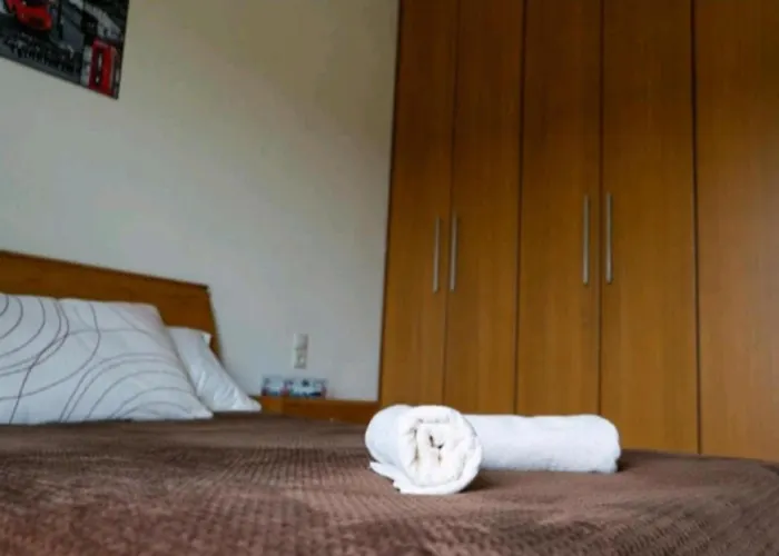 ヴィラ Nostra- Cars Included *