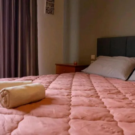 Willa Nostra- Cars Included *